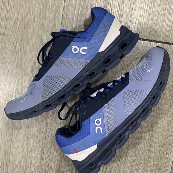 On Running Cloudrunner Men's Low-Top Sneaker Shale Cobalt size 12.5
